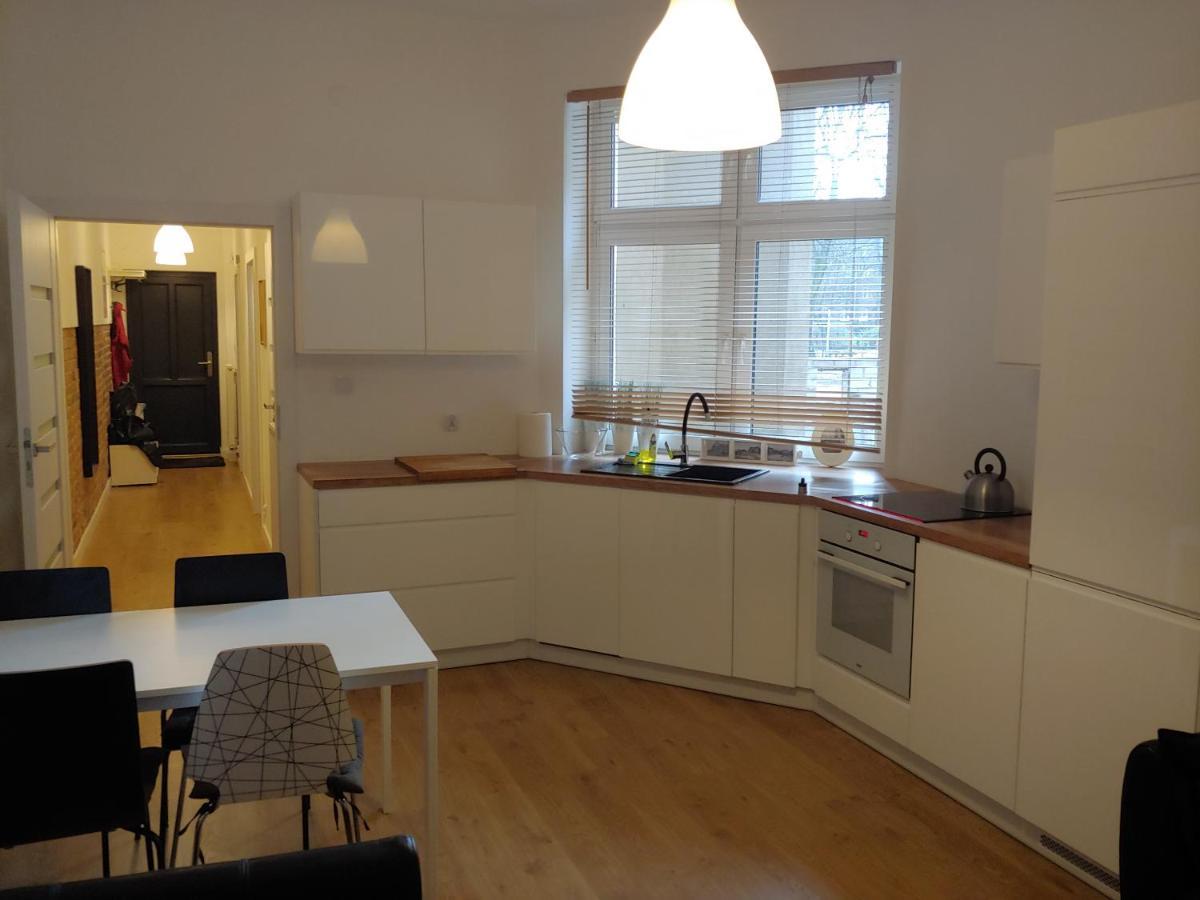Apartament Wybickiego Apartman Poznań Kültér fotó